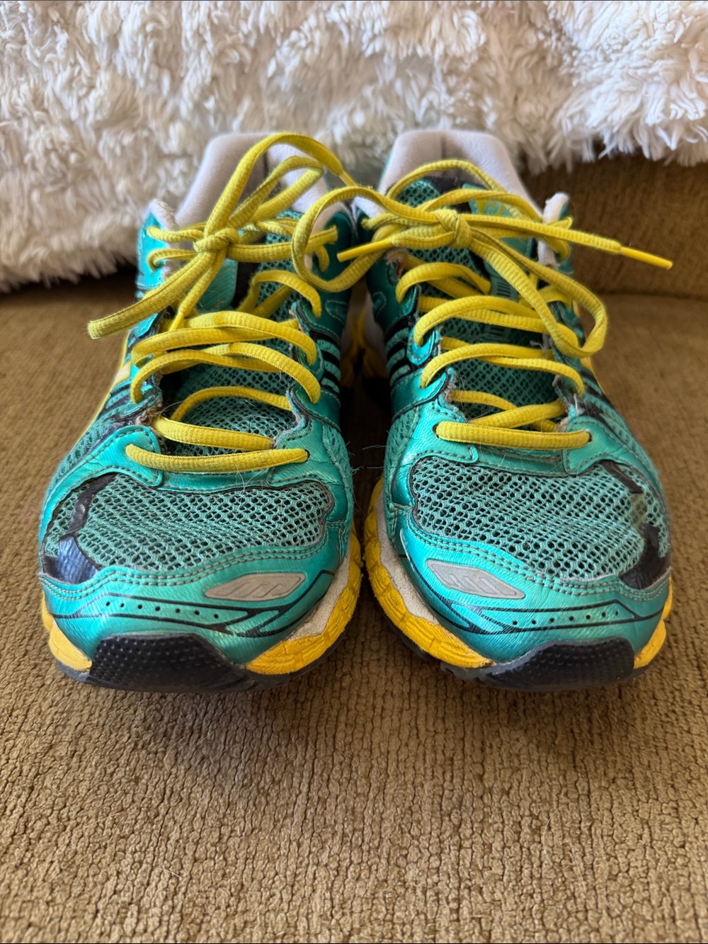 ASICS Women's Teal and Yellow Athletic Running Shoes - Picture 4 of 8